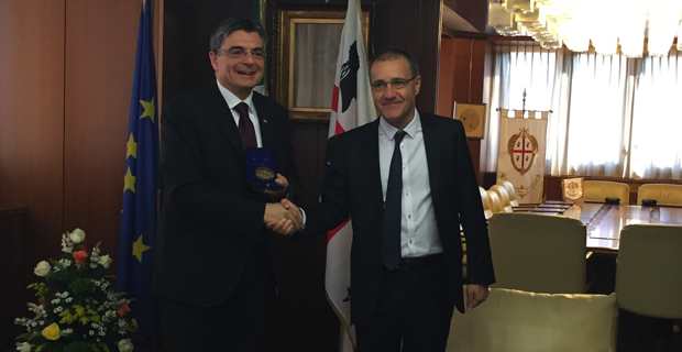 Jean-Guy Talamoni, président de l'Assemblée de Corse, en compagnie de son homologue sarde, Gianfranco Ganau.