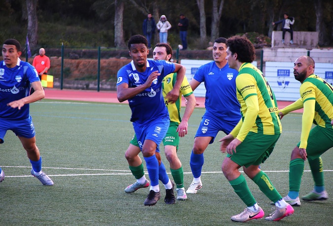 Football Grand Sud - La SVARR reprend des couleurs
