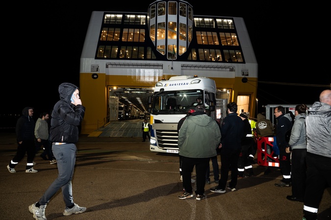 Crise du maritime : le SAMMM retarde l’appareillage des navires de la Corsica Ferries à Ajaccio et Bastia Crise du maritime : le SAMMM retarde l’appareillage des navires de la Corsica Ferries à Ajaccio et Bastia