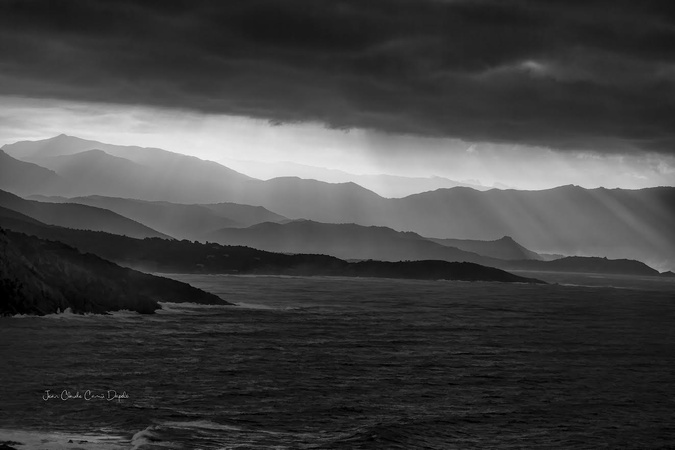 Le golfe de Sagone au lendemain du passage de Nils (Photo Jean-Claude Camü)