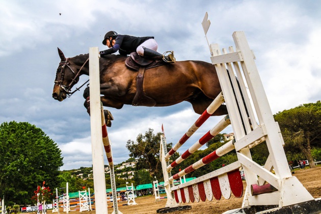 Laura Benvel, vainqueur de l'épreuve reine des 130 cm. (Photo Marcu-Antone Costa) Laura Benvel, vainqueur de l'épreuve reine des 130 cm. (Photo Marcu-Antone Costa)