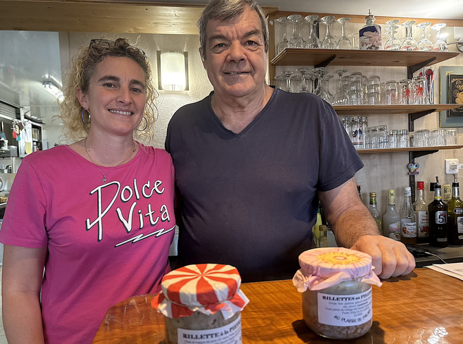 Mathilde et Jean-Claude : Une rillette aux accents corses au pied du podium Mathilde et Jean-Claude : Une rillette aux accents corses au pied du podium