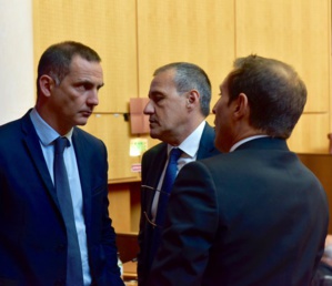 Gilles Simeoni, Jean-Guy Talamoni et Jean-Sébastien De Casalta.