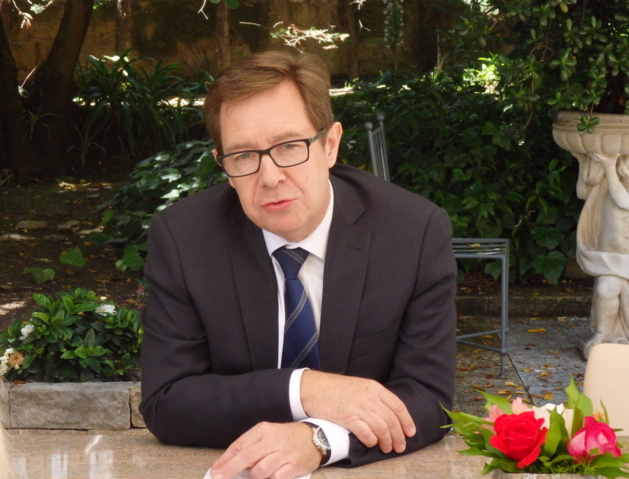 Le nouveau préfet de région Bernard Schmeltz a pris ses fonctions mardi (Photos Marilyne Santi) Le nouveau préfet de région Bernard Schmeltz a pris ses fonctions mardi (Photos Marilyne Santi)