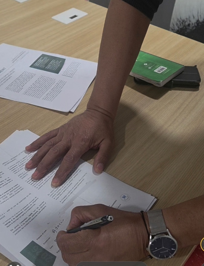 Lutte contre les violences sexuelles faites aux enfants : plusieurs candidats aux municipales en Corse ont signé la charte Mouv'Enfants Lutte contre les violences sexuelles faites aux enfants : plusieurs candidats aux municipales en Corse ont signé la charte Mouv'Enfants