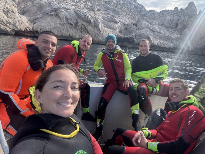Stella Pasqualaggi, première plongeuse de première classe chez les pompiers en Corse