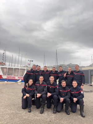Stella Pasqualaggi, première plongeuse de première classe chez les pompiers en Corse