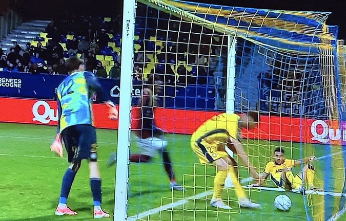 Le ballon de l'égalisation… Le ballon de l'égalisation…