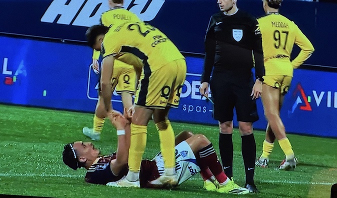 Boutrah à terre : mais comme le SCB pas encore vaincu