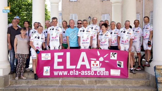 Ils font le tour de Corse en vélo pour l'association ELA Ils font le tour de Corse en vélo pour l'association ELA