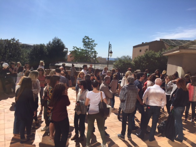 Bastia : Rassemblement de soutien à la DISS pour Jean-François Leoni Bastia : Rassemblement de soutien à la DISS pour Jean-François Leoni