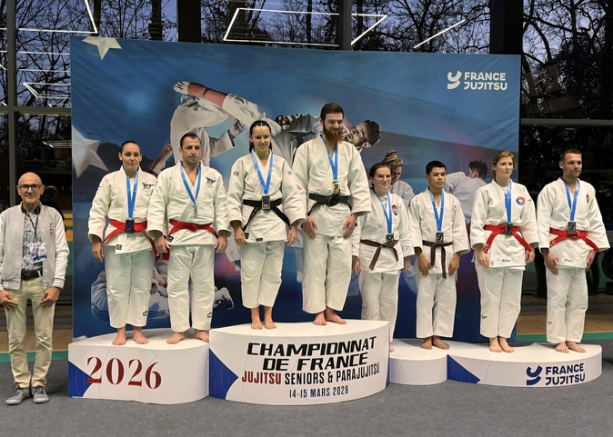 Ju-Jitsu Duo System - Laura et Jean-Jacques Beovardi brillent à Lormont Ju-Jitsu Duo System - Laura et Jean-Jacques Beovardi brillent à Lormont