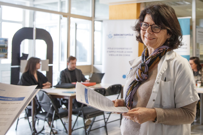 Au centre hospitalier de Bastia, une journée pour soutenir et informer les aidants de personnes âgées Au centre hospitalier de Bastia, une journée pour soutenir et informer les aidants de personnes âgées