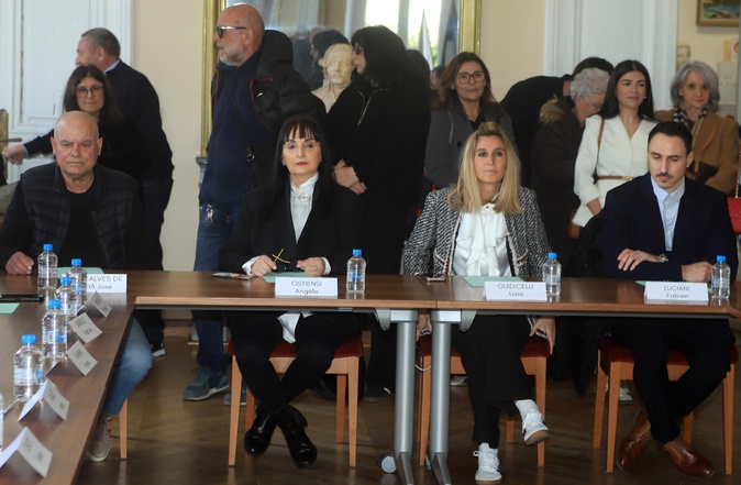 Corte - Le nouveau conseil municipal installé Corte - Le nouveau conseil municipal installé