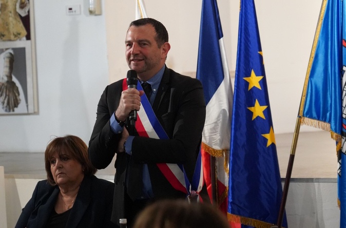 Ce samedi matin, le conseil municipal de Bonifacio a réélu Jean-Charles Orsucci maire de Bonifacio. PHOTO MAIRIE DE BONIFACIO
