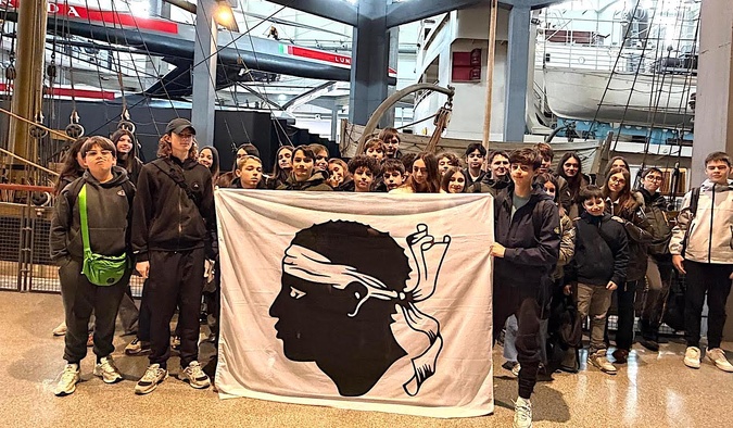 De la Casinca à Bastia… puis à Milan : un projet bilingue au cœur de la langue corse De la Casinca à Bastia… puis à Milan : un projet bilingue au cœur de la langue corse