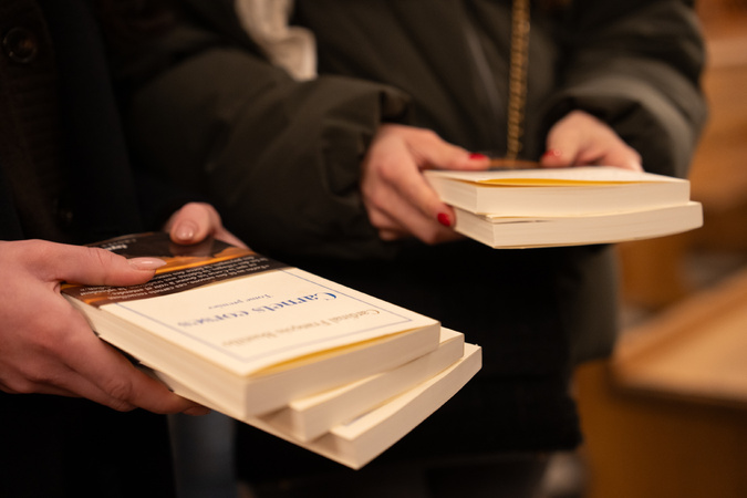Avec ses "Carnets Corses", le cardinal Bustillo propose une traversée de la Corse et de la foi au fil des saisons Avec ses "Carnets Corses", le cardinal Bustillo propose une traversée de la Corse et de la foi au fil des saisons