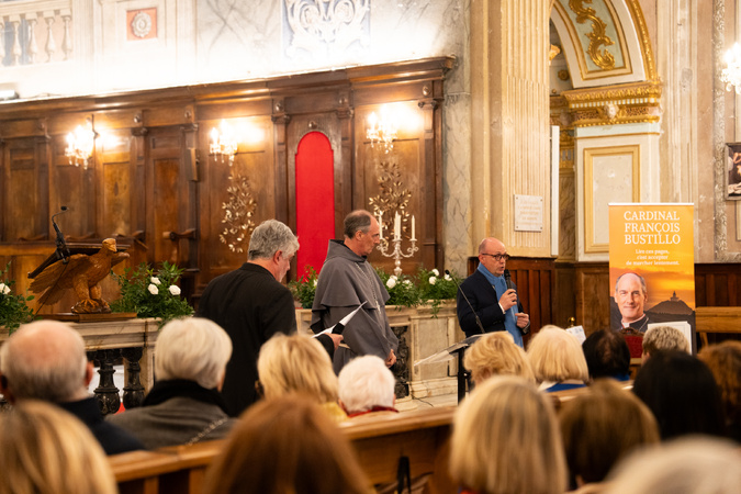 Avec ses "Carnets Corses", le cardinal Bustillo propose une traversée de la Corse et de la foi au fil des saisons Avec ses "Carnets Corses", le cardinal Bustillo propose une traversée de la Corse et de la foi au fil des saisons
