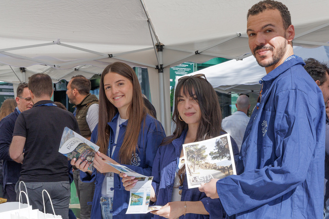 Bastia Connexion Tourisme : un premier rendez-vous pour fédérer les professionnels du secteur Bastia Connexion Tourisme : un premier rendez-vous pour fédérer les professionnels du secteur