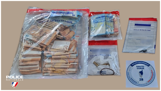 Téléphone au volant  à Bastia : un simple contrôle débouche sur une affaire de stupéfiants et 35 000 € en liquide