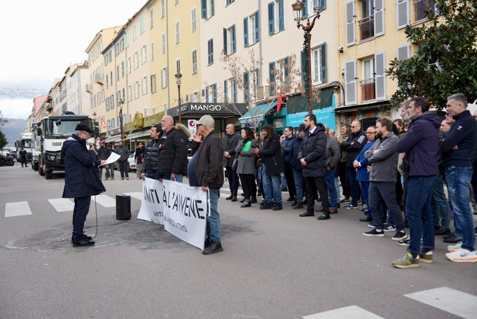 Au mois de janvier les professionnels du bâtiment étaient, déjà, descendus dans la rue (Photo Paule Santoni)