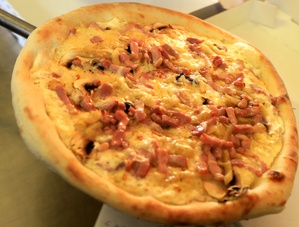 Corte - « A Bona Pizza », les ingrédients d’une valeur sûre ! Corte - « A Bona Pizza », les ingrédients d’une valeur sûre !