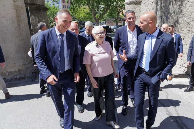 À Bastia, la ministre Françoise Gatel au contact des élus et des acteurs économiques