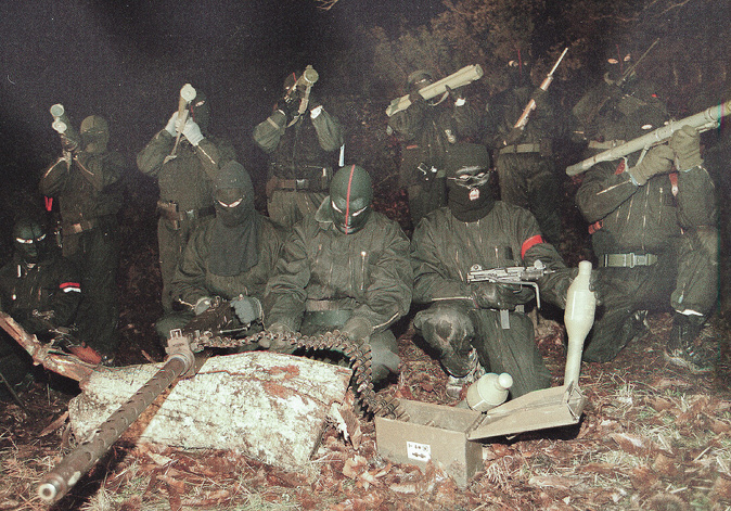 II - Création du FLNC : avant le 5 mai 1976, une île sous tension