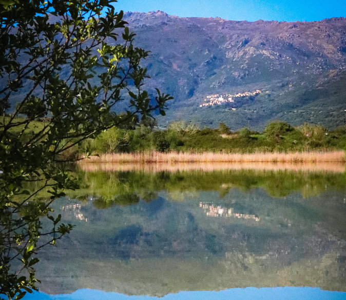 A màghjina - Santu Petru si specchia A màghjina - Santu Petru si specchia