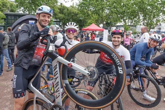 Cyco GT20 : des centaines de passionnés s'élancent de Bastia pour traverser la Corse à vélo