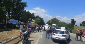 Premier blocage filtrant devant le pénitencier de Casabianda. Premier blocage filtrant devant le pénitencier de Casabianda.