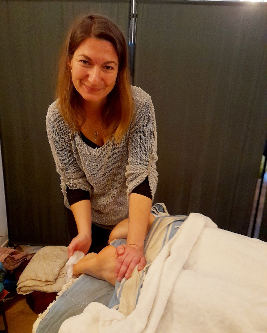Corte : Le bien-être corporel et mental par l’approche manuelle au Salon de massage Yoga 3 C