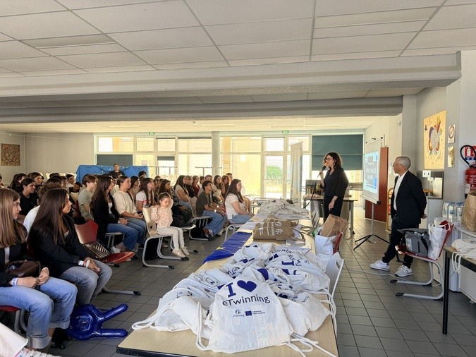 Collège Orabona de Calvi : un prix national et trois labels eTwinning pour les élèves