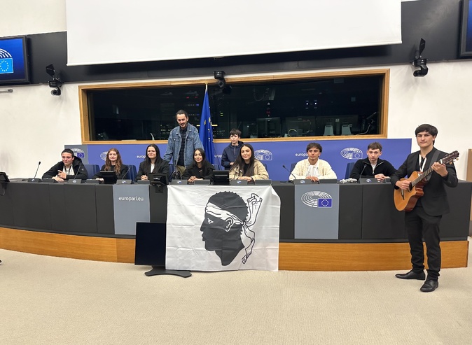 De la Corse à Strasbourg, une immersion européenne pour 11 jeunes