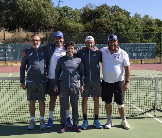Tennis entreprise : la Ville d’Ajaccio conserve sa couronne et file aux championnats de France Tennis entreprise : la Ville d’Ajaccio conserve sa couronne et file aux championnats de France