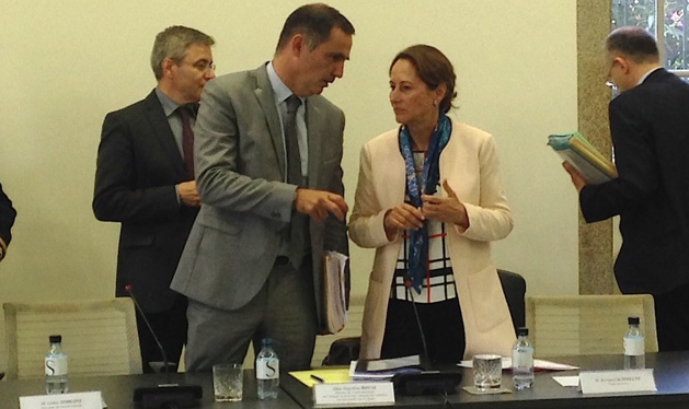 Ségolène Royal et les déchets : La solution passe par Tallone 3. Centre de Giuncaggio, c’est non ! Ségolène Royal et les déchets : La solution passe par Tallone 3. Centre de Giuncaggio, c’est non !