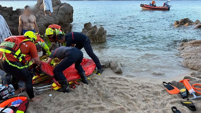 (Les Sauveteurs en Mer - Centre SNSM Propriano)