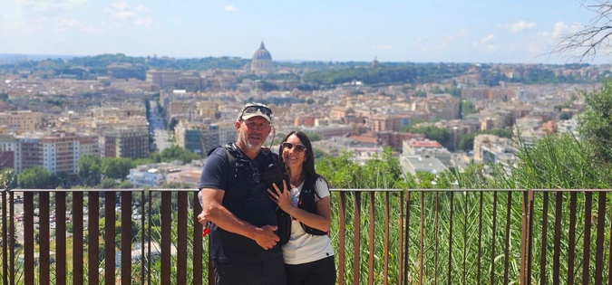 Bastia - Angélique et Stéphane : 206 km à pied sur la Via Francigena pour rejoindre Rome Bastia - Angélique et Stéphane : 206 km à pied sur la Via Francigena pour rejoindre Rome