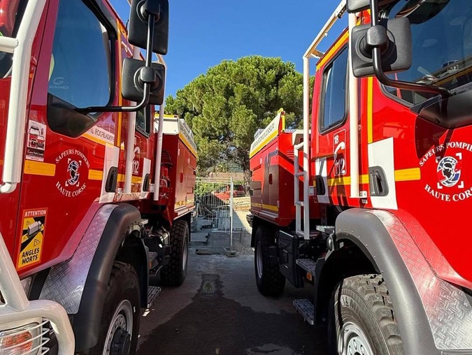 Les pompiers de Haute-Corse en renfort dans le Sud de la France face aux incendies Les pompiers de Haute-Corse en renfort dans le Sud de la France face aux incendies