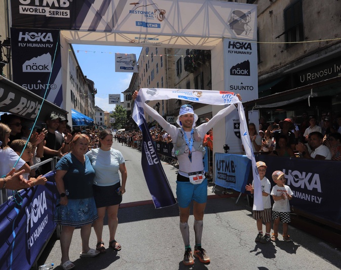 Ultra Trail di Corsica : Victoire et record pour Aurélien Dunand-Pallaz !