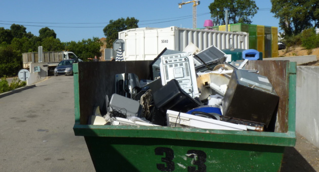 Du nouveau à la recyclerie du Stiletto : Sécurité, pèse-essieu et vidéosurveillance