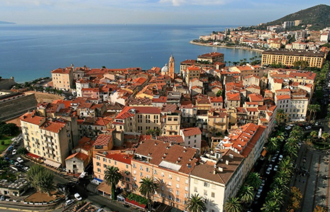 À Ajaccio, les biens communaux ne pourront plus devenir des « Airbnb »