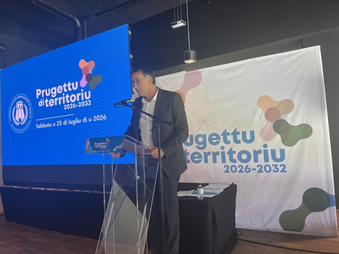 Communauté d'agglomération de Bastia : salle de 2 500 places, transports, conférence des intercommunalités, la CAB présente son projet de territoire