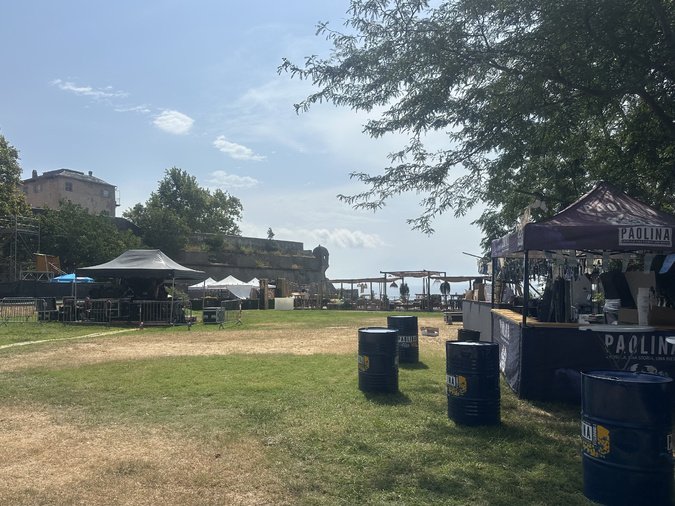 À Bastia, les derniers préparatifs avant l’ouverture du festival Porto Latino