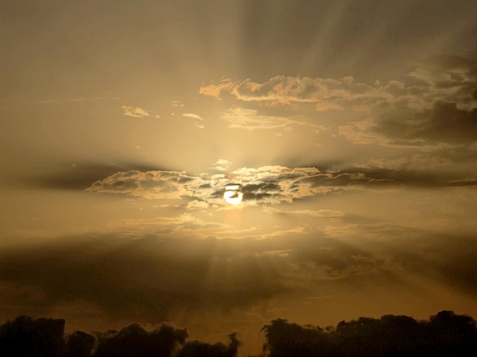 Lever de soleil sur Macinaggio (Gabriel Sambroni)