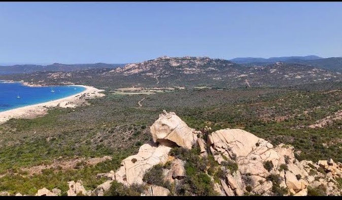 A màghjina - U Lione chì veghja nant’à Roccapina