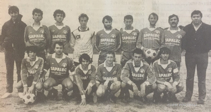 En haut en partant de la gauche :  Jacques PADOVANI, Jean-Baptiste SUBRINI, Dominique SUSINI, Fortuné ZICCA, Pierre AGOSTINI, Joseph RABAZZANI, Léon LUCIANI, Mathieu POGGIOLI, Marc SINAPI Accroupi en partant de la gauche : Alexis SAVELLI, Dominique BIRALDACCI, Toussaint SILVANI, Pierre BARTOLI, Jean-Paul PADOVANI, Ange-Marie LUCIANI