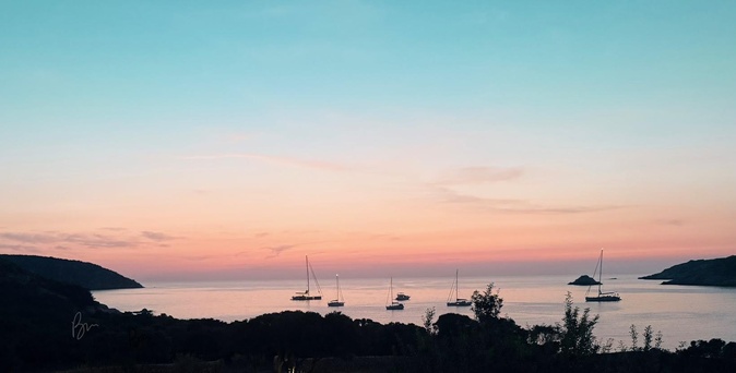A màghjina - Nichjaretu, à l’ora di u tramontu
