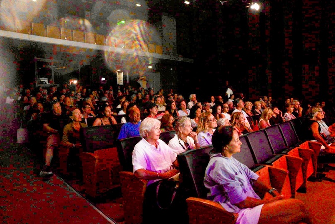 Près de 200 personnes ont assisté à la soirée de lancement de la saison culturelle à l'Espace Diamant