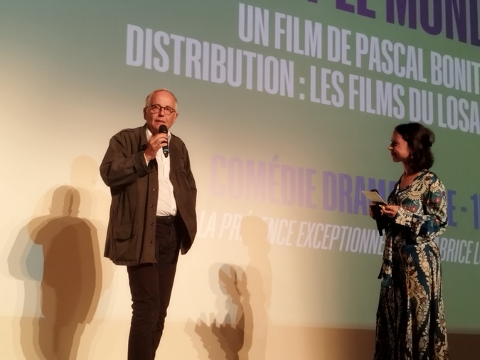 Avant son spectacle, Fabrice Luchini a présenté le film "Victor comme tout le monde", dans lequel il tient le rôle titre d'un acteur qui lit Victor Hugo.